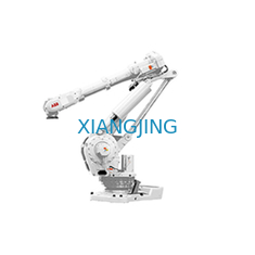 Charge utile utilisée 130kg du robot industriel IRB 6660 s'appliquant en tant qu'axe 6 sciant le bras robotique