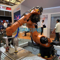 L'axe 6 a utilisé le robot de Kuka Kr 10 R1420 10kg de pince de robot qu'industriel a évalué la charge utile