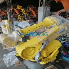 R-2000iC/210F Fanuc a utilisé les robots industriels avec R-30iB plus le Cabinet enseigne pendant