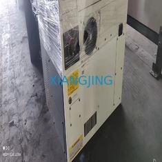R-2000iC/210F Fanuc a utilisé les robots industriels avec R-30iB plus le Cabinet enseigne pendant