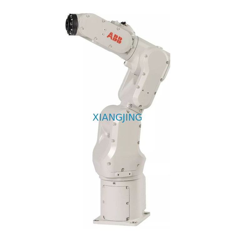 Équipement industriel utilisé ABB IRB 1100 en tant que machine d'Assemblée d'aiguille avec le bras de robot industriel de la portée 580mm de la charge utile 4Kg