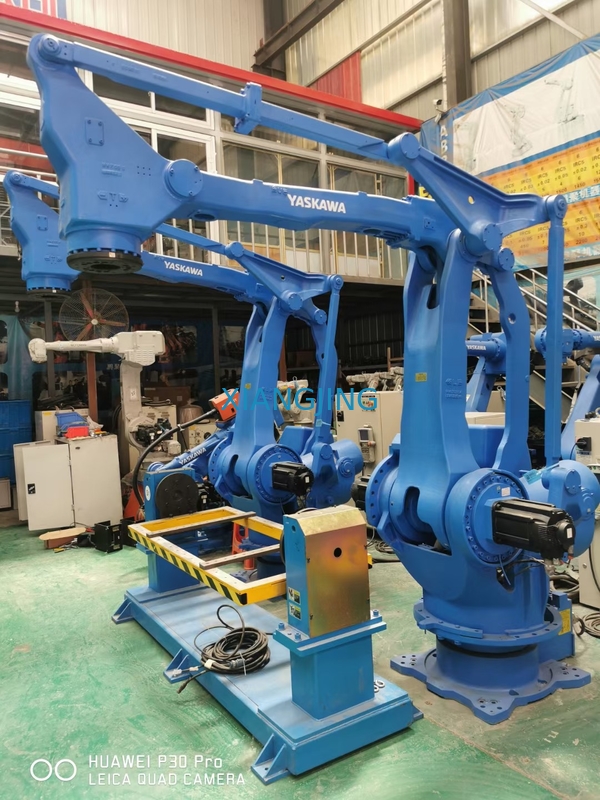 Bras de robot industriel de Yaskawa GP180 d'occasion pour de transfert avec la pince